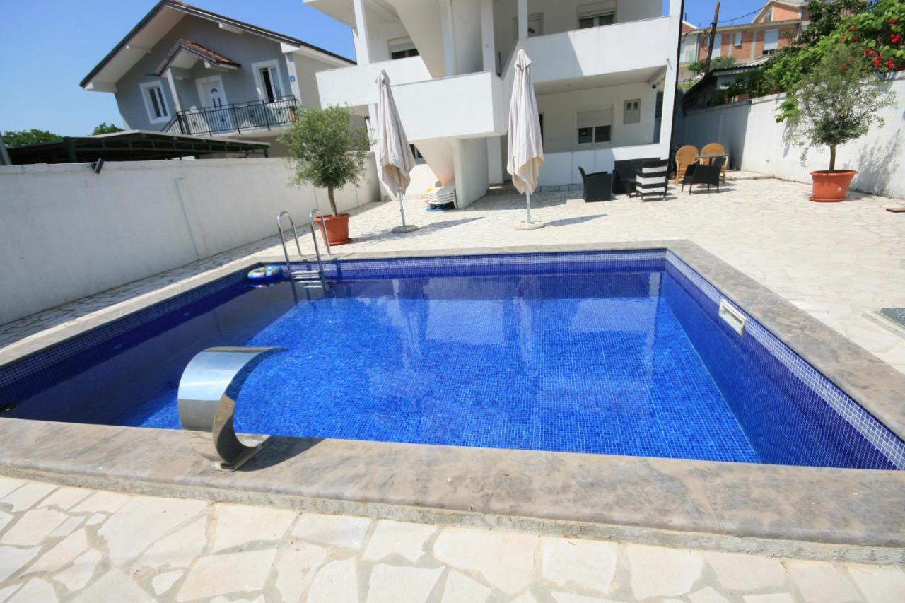 Apartmani Srdanovic تيفات المظهر الخارجي الصورة