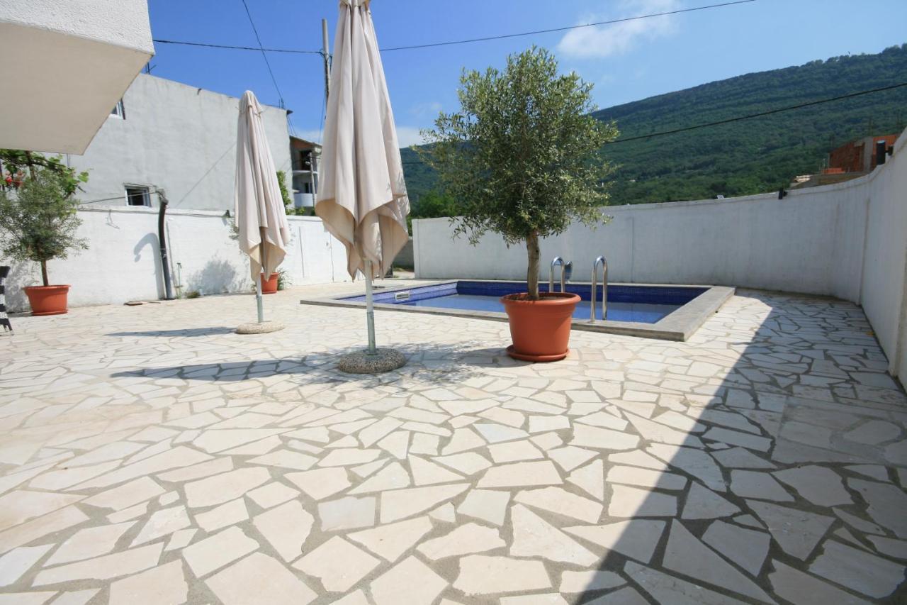 Apartmani Srdanovic تيفات المظهر الخارجي الصورة