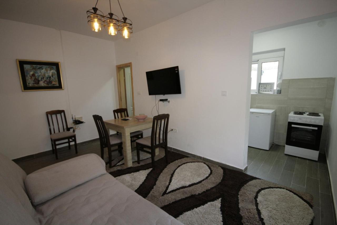 Apartmani Srdanovic تيفات المظهر الخارجي الصورة