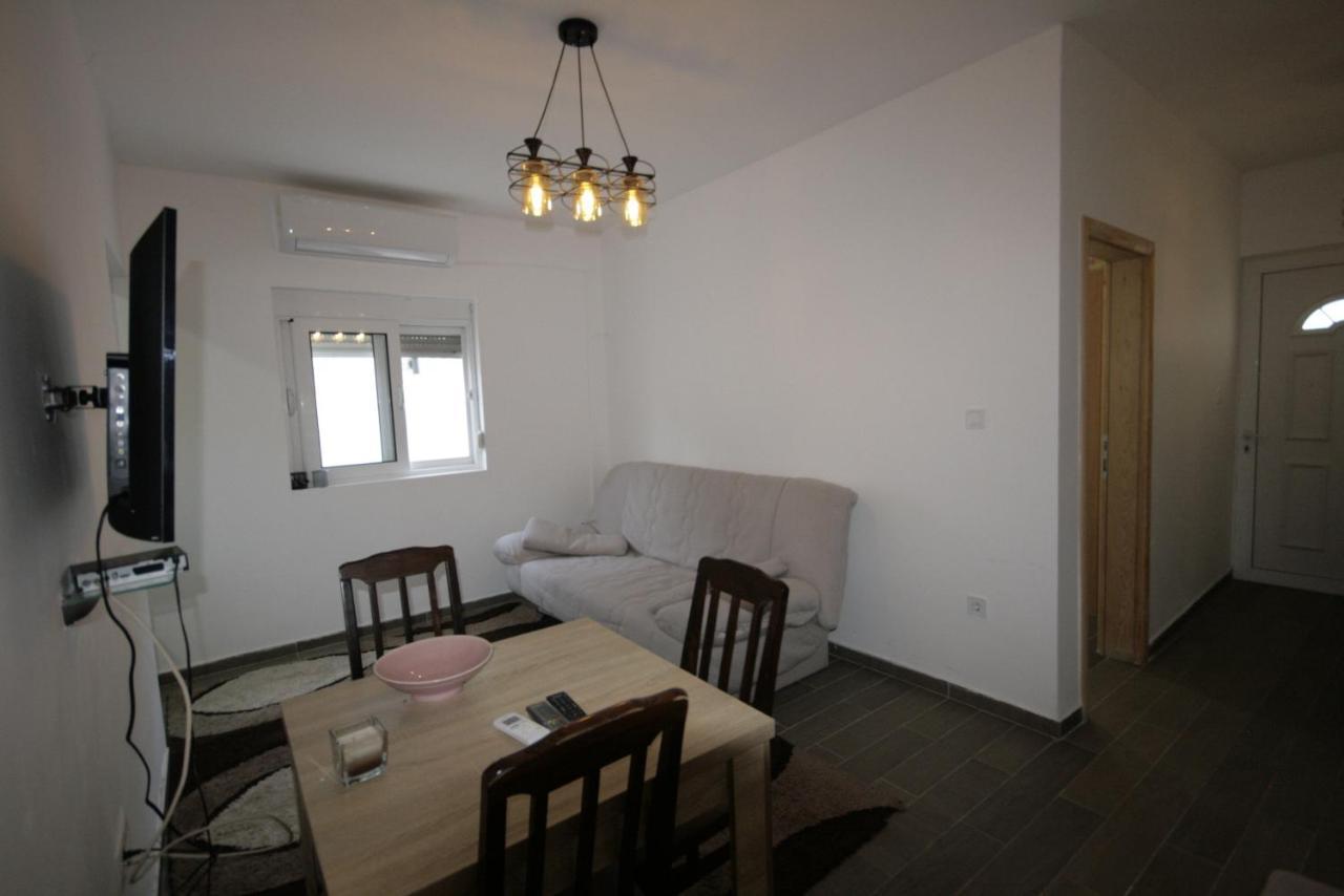 Apartmani Srdanovic تيفات المظهر الخارجي الصورة