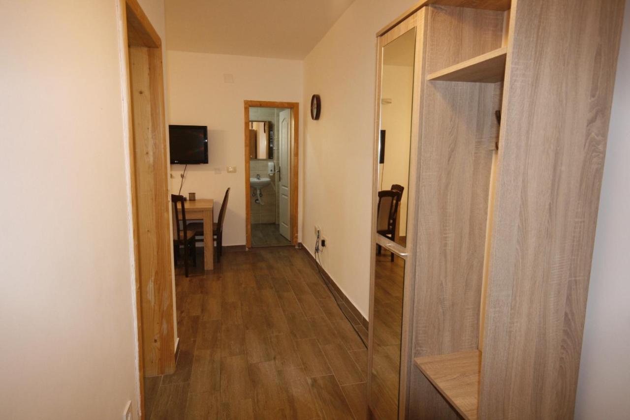 Apartmani Srdanovic تيفات المظهر الخارجي الصورة