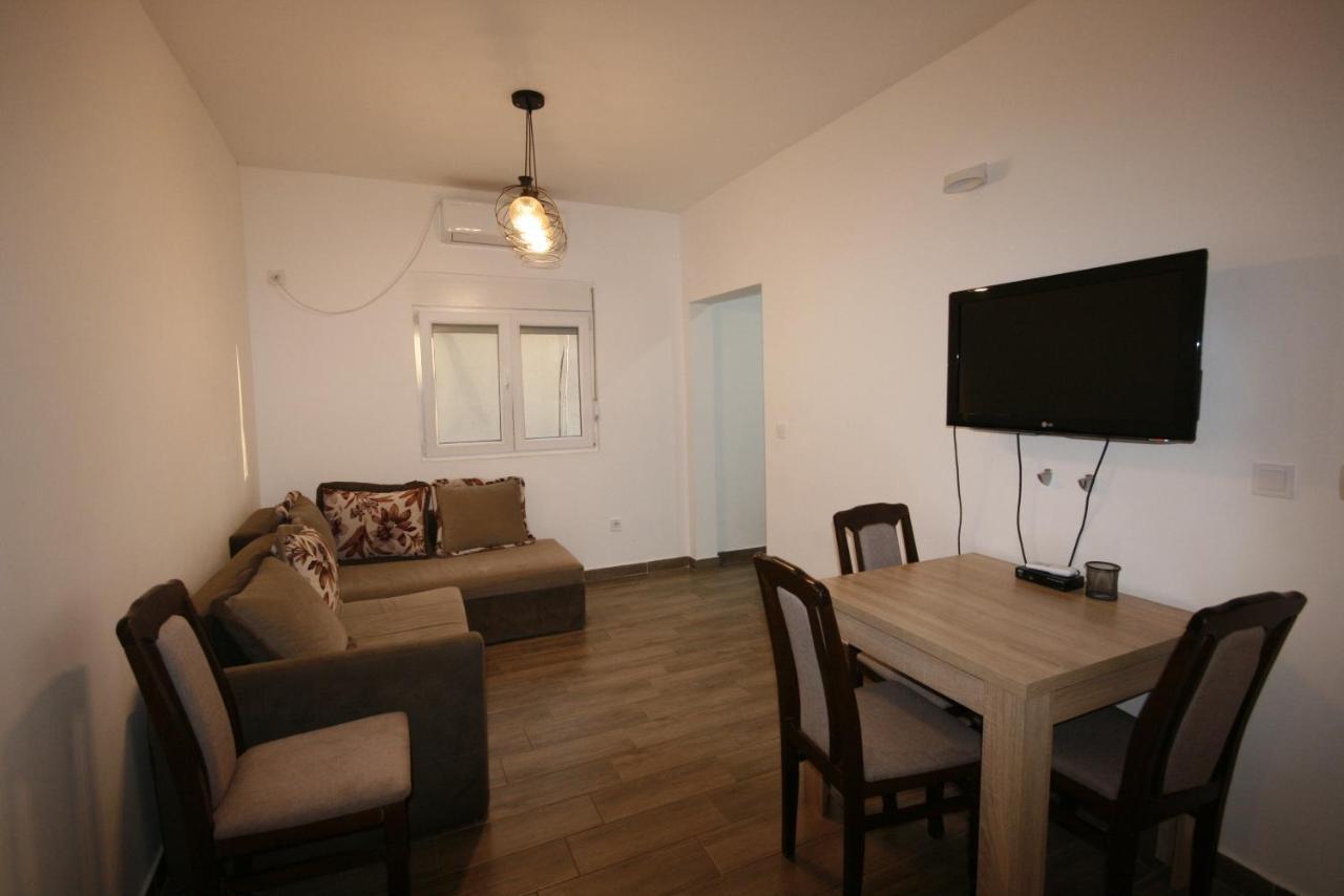 Apartmani Srdanovic تيفات المظهر الخارجي الصورة
