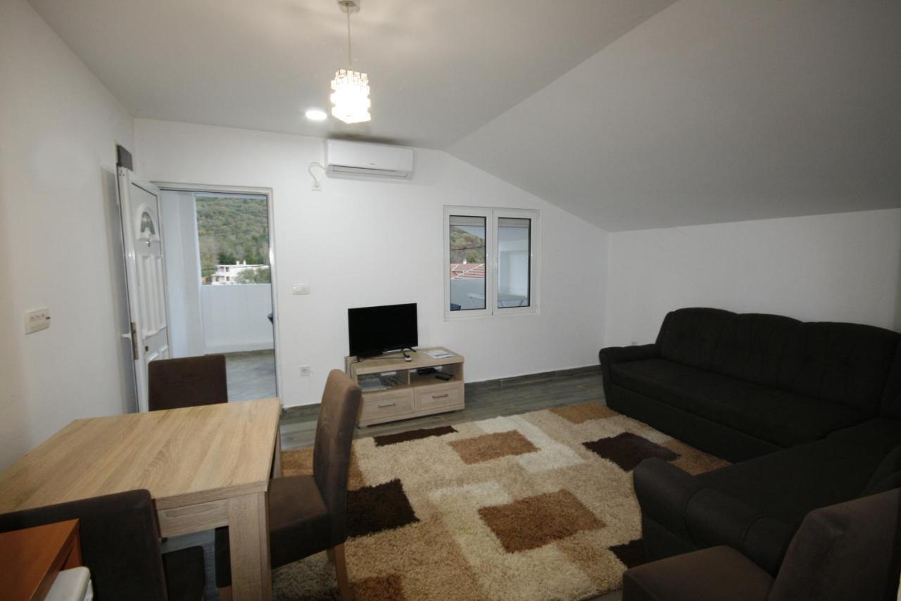 Apartmani Srdanovic تيفات المظهر الخارجي الصورة