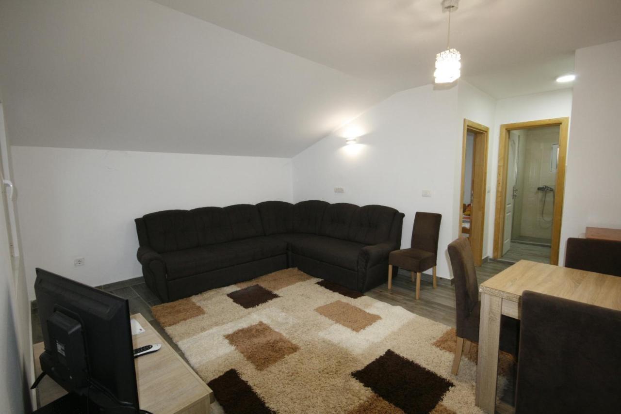 Apartmani Srdanovic تيفات المظهر الخارجي الصورة